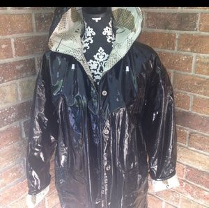 Raincoat..size medium..never worn..